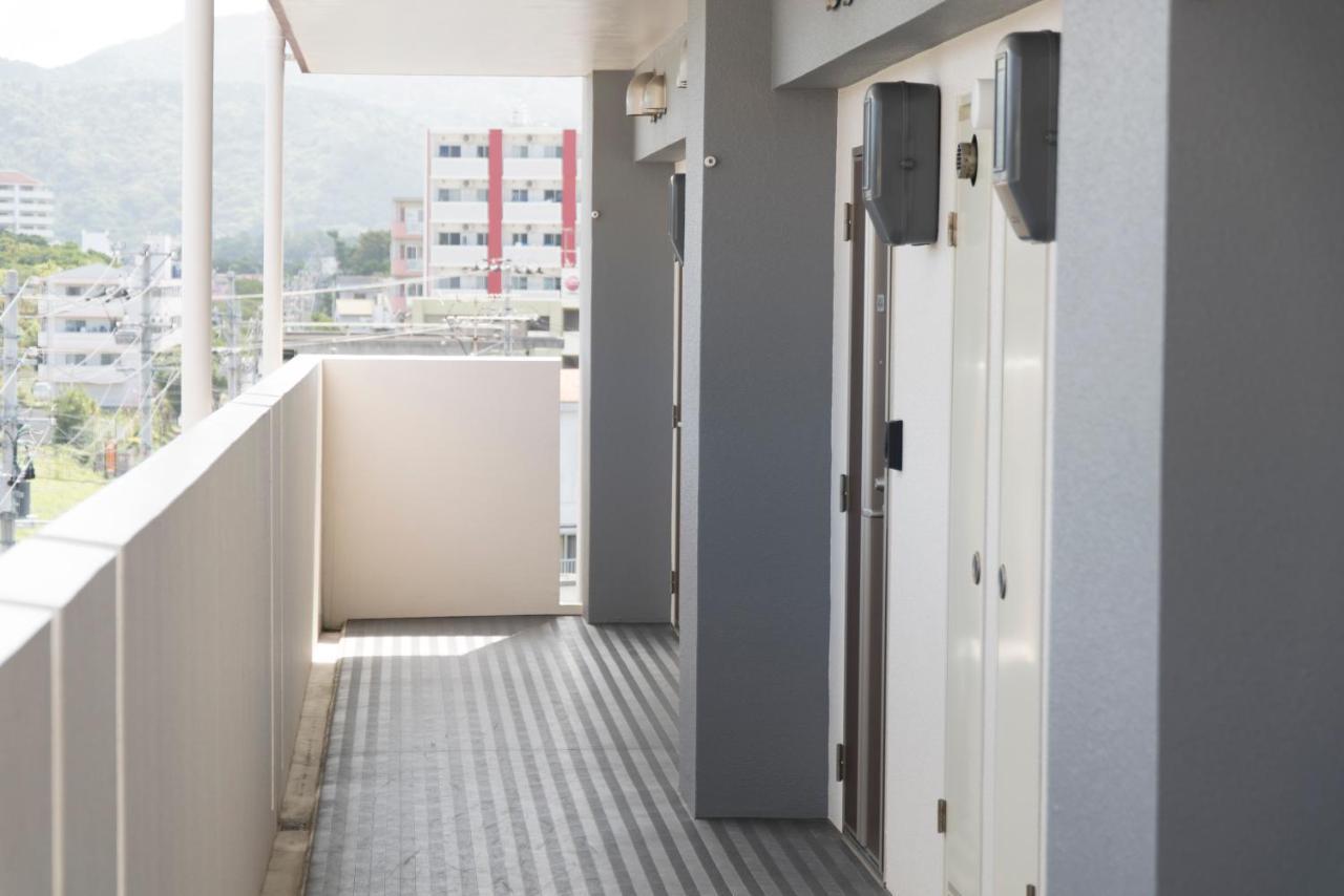 Aparthotel Mr. Kinjo In Matabee Okinawa Exterior foto